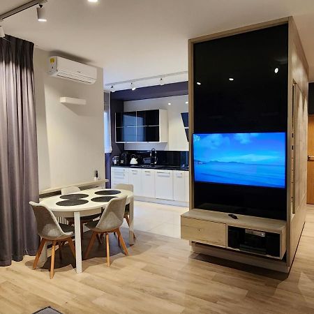 Nadmorski Dwor Modern Apartment Гданск Екстериор снимка