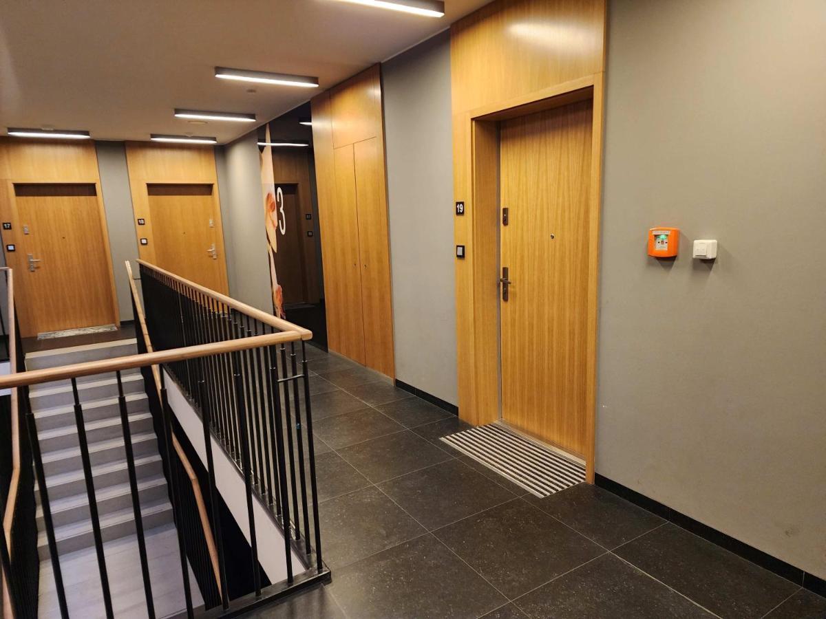 Nadmorski Dwor Modern Apartment Гданск Екстериор снимка